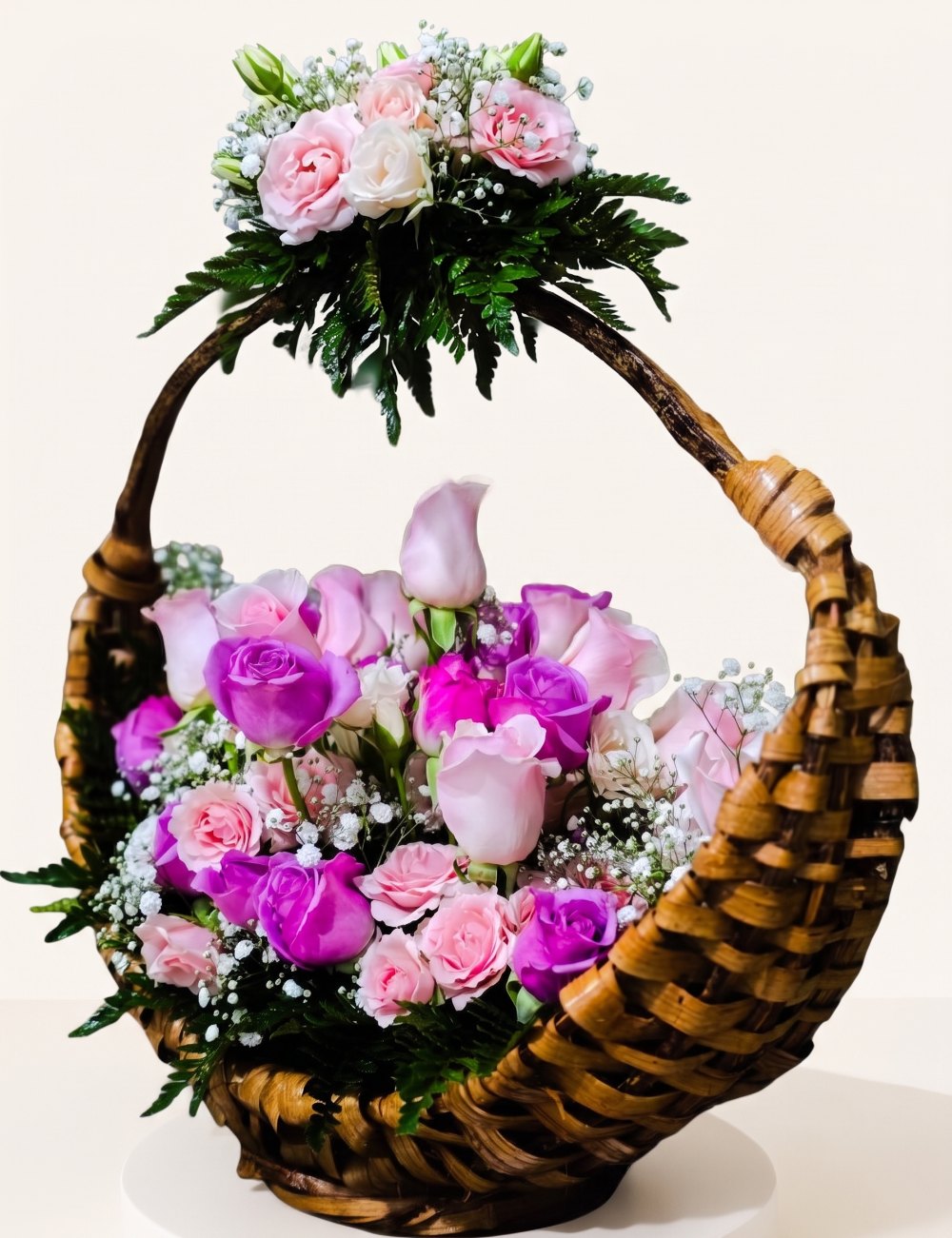Canasta de rosas